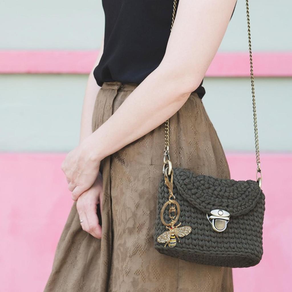 Bee Keychain Honeybee Car Keychain Backpack Decoration Key Holder Ring For Women Dad Sister Girls Teens Friends Teenagers