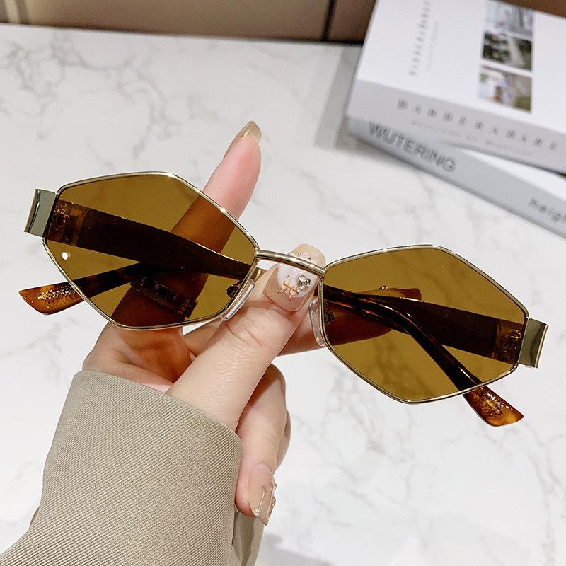 Women's Diamond-Shaped Sunglasses: High-End Hot Girl Style, Personalized European and American Design