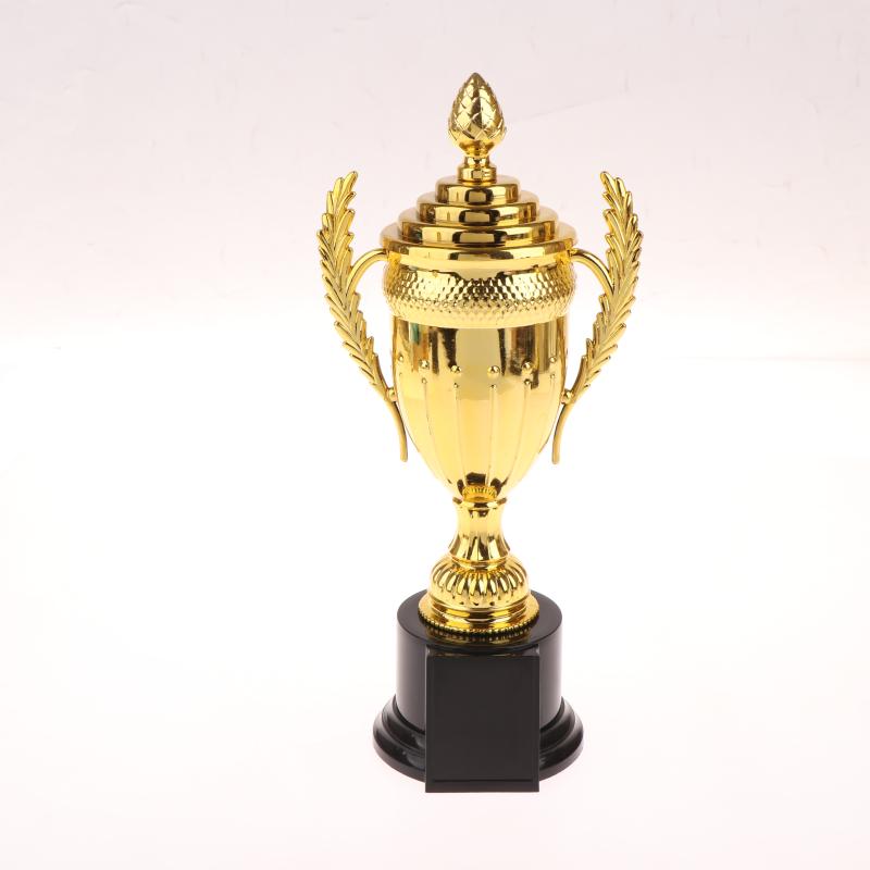 

1 шт. Пластиковый маленький призовой кубок Детский трофей Награды Соревнование Футбол Школа Наградной приз Награда победителя Трофей Игрушка