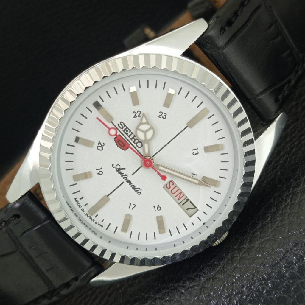 

VINTAGE REFURBISHED SEIKO 5 AUTOMATIC 6309A JAPAN MENS WHITE WATCH a442848-1