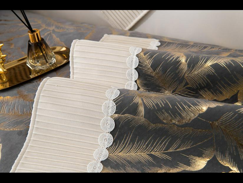 2023 Winter Non-Slip Plush Jacquard Sofa Cushion Cover