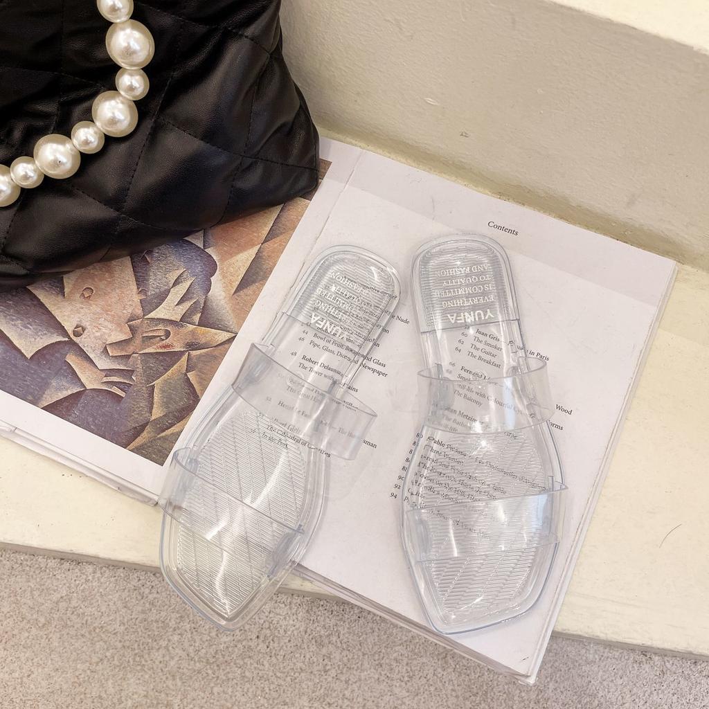 French transparent slippers women's summer wear non-slip shoes children 2025 new fashion versatile crystal cool slippers women