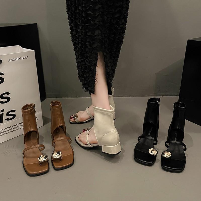 Fashion Clip Toe Women Sandals Shoes Cool Boots Summer Fashion 2024 Low Heels Designer Flip Flops Open Toe Slippers Zapatos Mujer Pumps