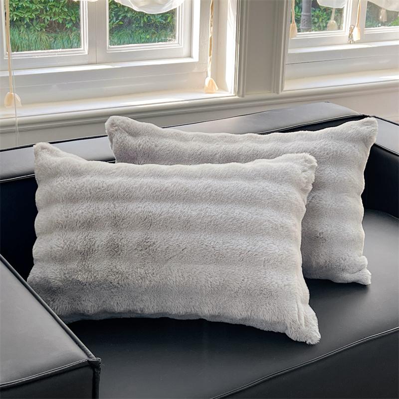 Housse de taie d'oreiller en peluche lapin 48x74cm 2 Pièces Douce Chaude Moelleuse Longs Cheveux Housse d'oreiller Taie d'oreiller décorative pour lits 48x74cm