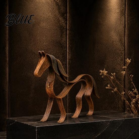 Artistic Study Room Ornament Vintage Metal Horse Figurine Handcrafted Rustic Sculpture Art Statue Sophisticated Living Decor Modern Desktop for Home