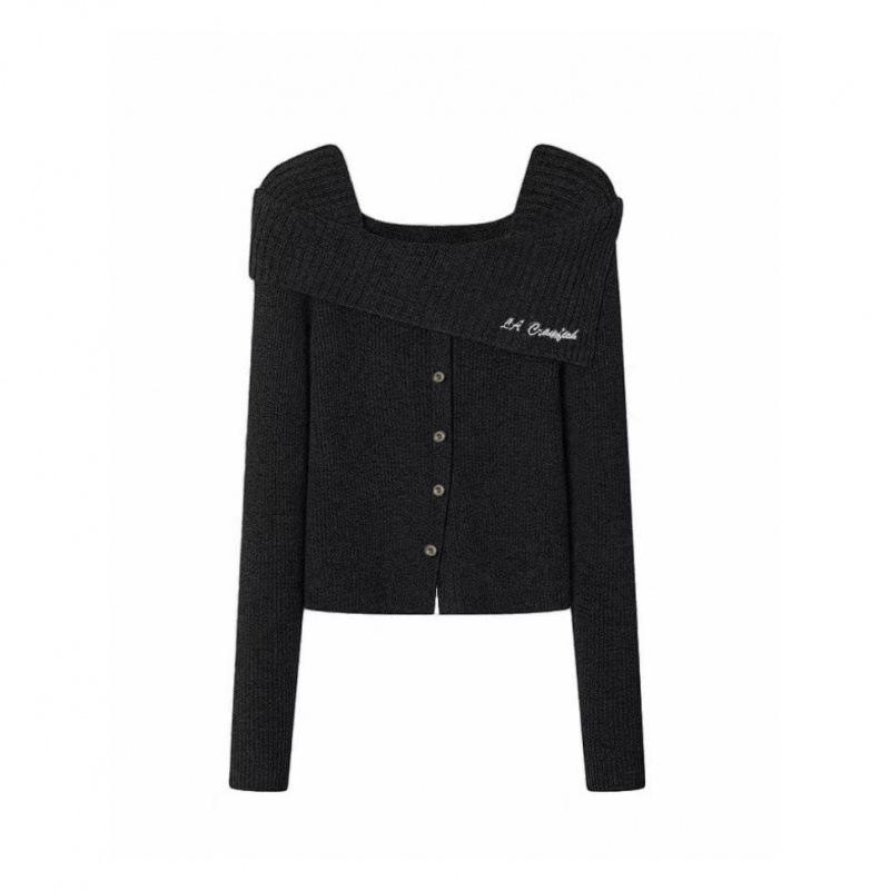 

Женский осенний 2024 европейский свитер-топ тонкой вязки с квадратным вырезом и открытыми плечами S [Recommended 80-95 lbs]