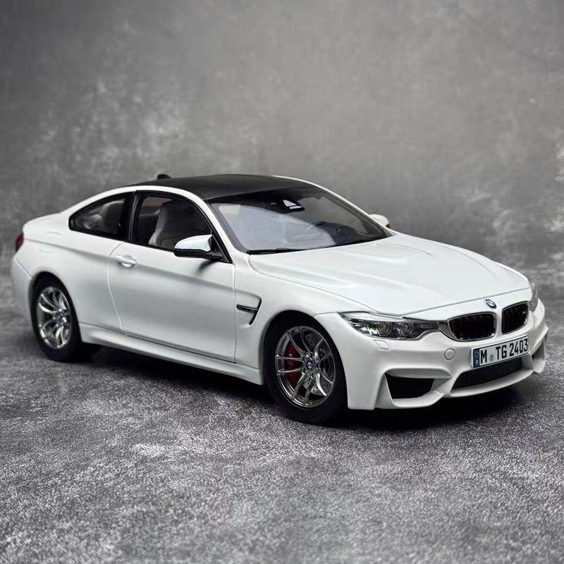 Paragon Diecast 1:18 BMW M4 F82 Coupe Model Car Official OEM Alloy BMW Sports Car Collectible Gift Display