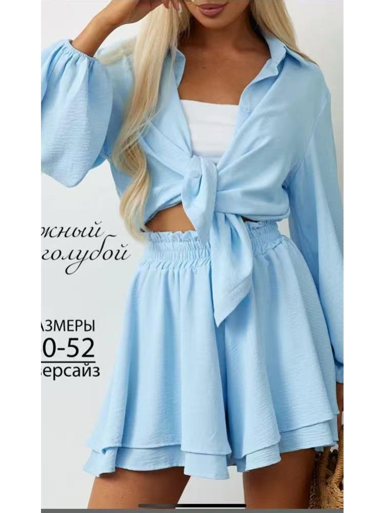 

Women s Khaki Long Sleeve Shirt and Shorts Set XL світло-синій колір