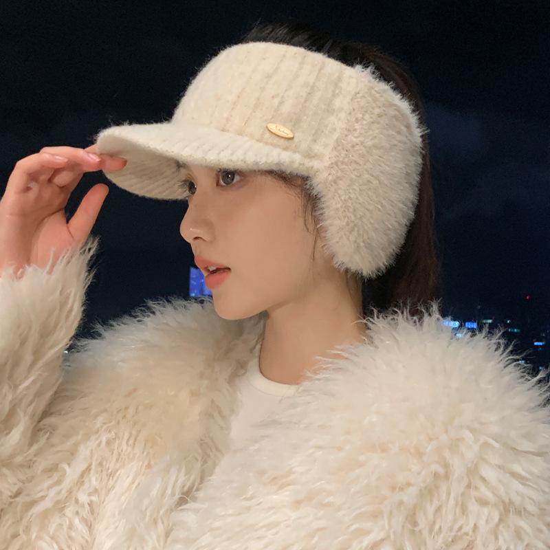 Autumn and Winter Hats for Women with Big Brim Showing Face Small Duck Tongue Knitted Hat  High End Temperament Wool Hat  Versatile Warm Hat