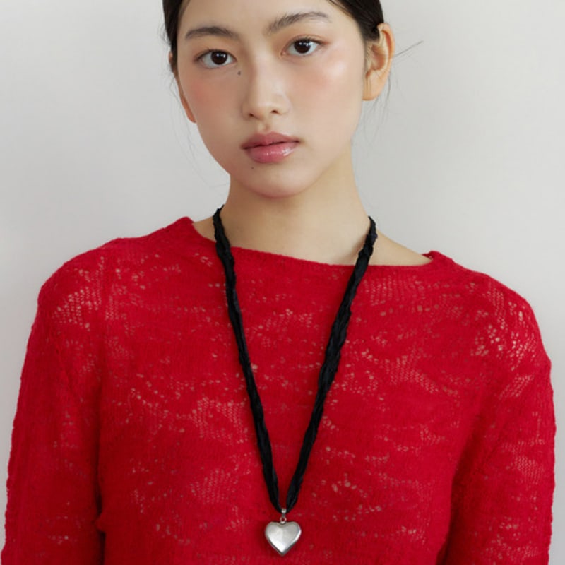 FANTASTIC PLANET Heart Silk Necklace