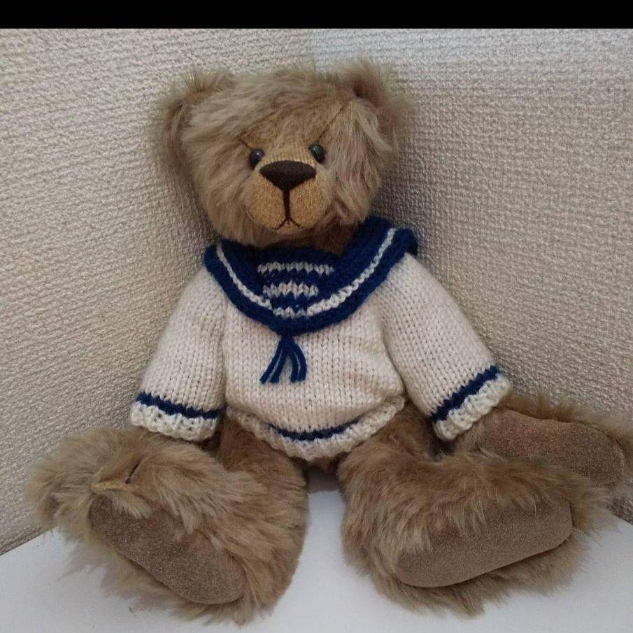 

[USED] Teddy Bear Artist Bear
