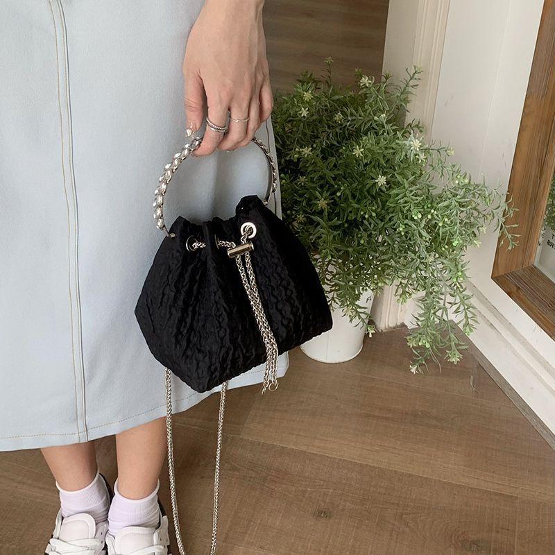 Korean Version of Ins Niche Tote Bag New Fashion Sweet Bucket Bag Chain Bag One-shoulder Crossbody Bag Trendy