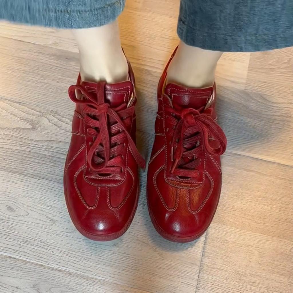 Sheepskin Version~ Retro Temperament Leather Soft-soled Women's Board Shoes Lace-up Red Lace-up Casual Sports Shoes