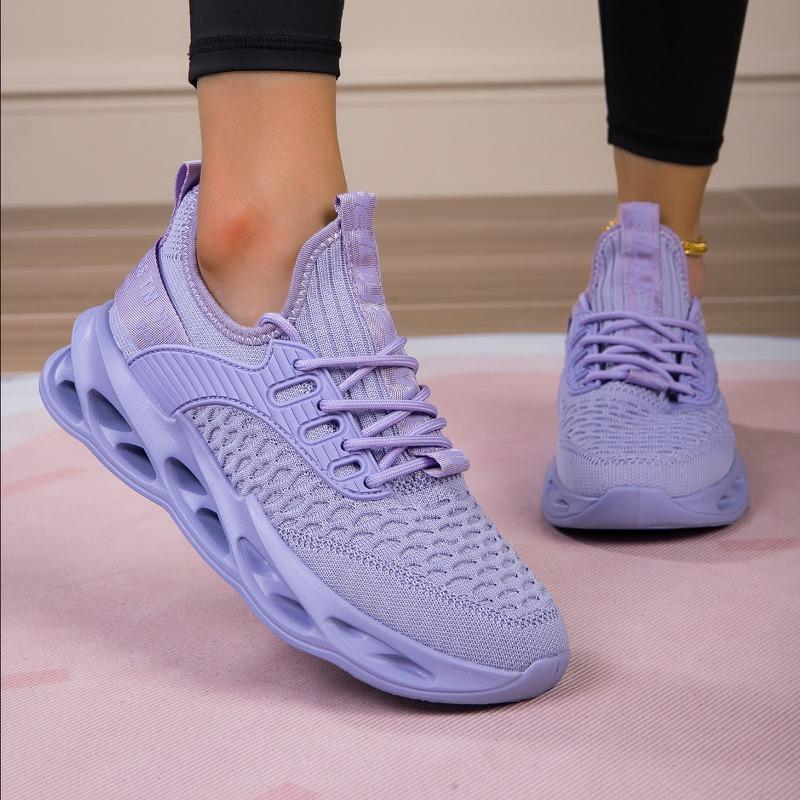 Women's/Men's Sneakers Large Size Lightweight Sports Shoes Flyweave Fitness Jogging Shoes Outdoor Sports Shoes