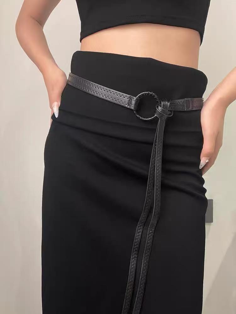 Fashionable belt for women, 2026 new style, with skirts, Korean version, circular knot, retro, spicy girl accessories, high-end