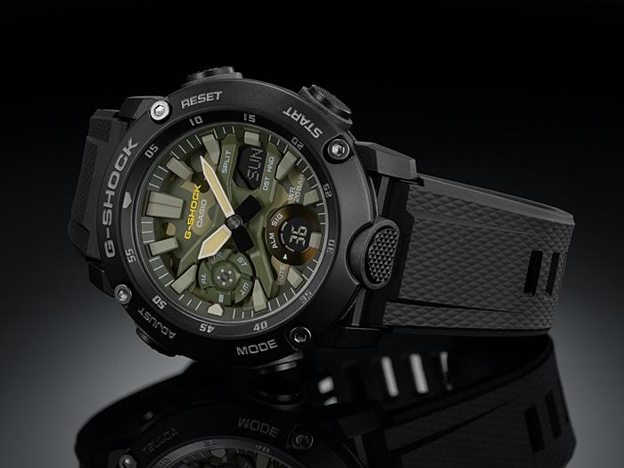 Casio Men's Resin 200M Water Resistant Digital Shock Resistant Quartz Watch GA-2000SU-1A