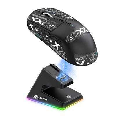 MAMBASNAKE x ATTACK SHARK X6 Gaming PAW3395 Kabellos DPI 26000 200 Stunden Kontinuierliche Magnetische RGB-Aufladung Schwarzer Aufkleber Ultraleichte Maus,
