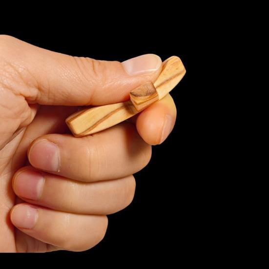 

Украшение креста из оливкового дерева, эмоциональная поддержка, сердце, карман, обнимание, крест для мужчин и женщин, молитва веры, крест моего сердца, поощрительный подарок