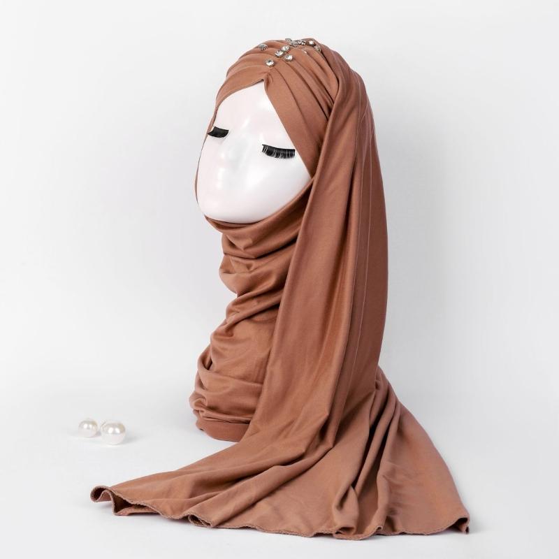 Headscarf Rhinestones Decors High Density Fabric Comfortable Head Scarf Wrap for Outdoor Wear and Fashion