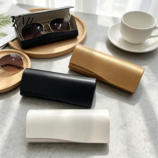 Outdoor Sun Protection Storage Portable Glasses Case, Hard Shell Sunglasses Holder for Oversized Frames, Large Frame Spectacle Box Lightweight