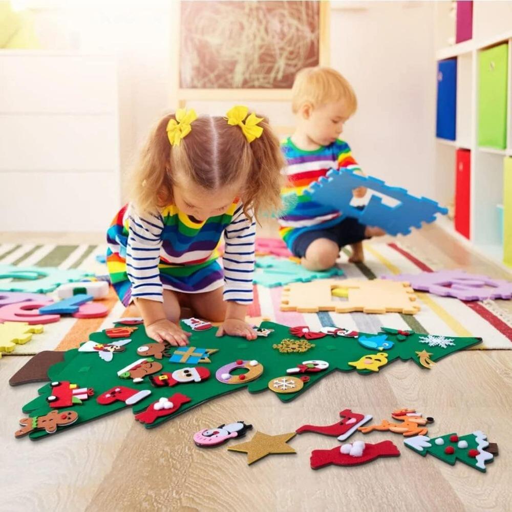 Felt Christmas Tree Set DIY Toy Door Wall Hanging Christmas Tree with Detachable String Lights for Xmas Gifts Party Favor