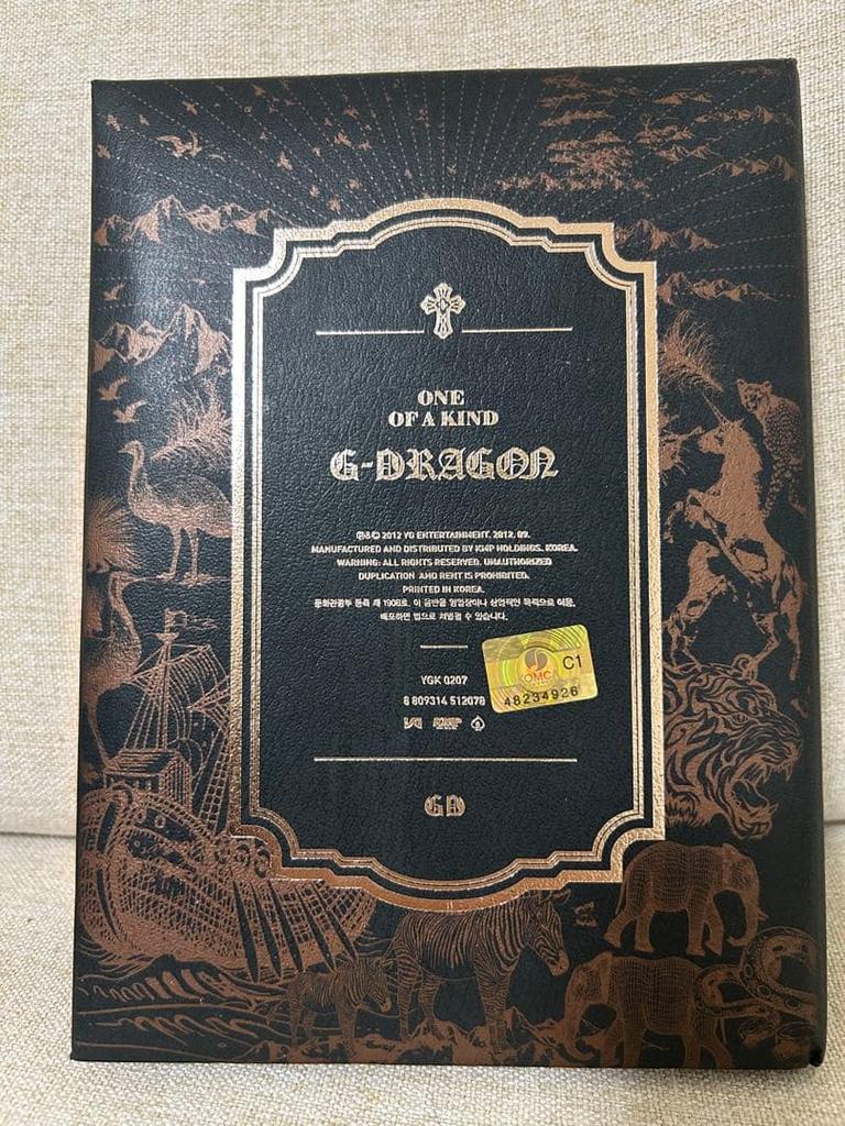 [USED] G-DRAGON ONE OF A KIND CD BIGBANG