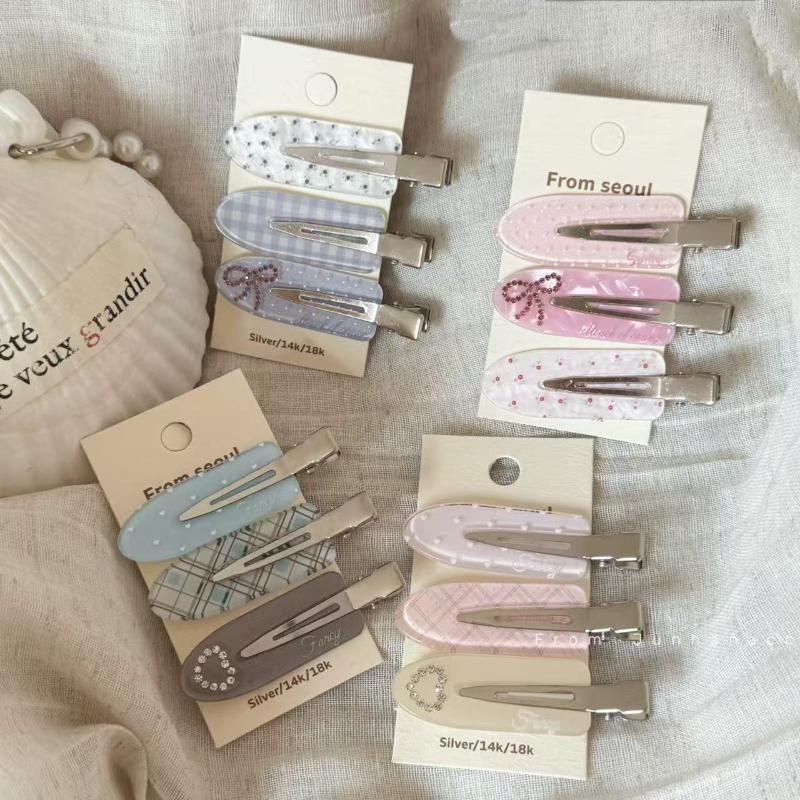 3Pcs Grid Patterned Heart-Shaped Hair Clip With No Trace On The Side Women'S Bangs Duckbill Headwear Y2K Gift