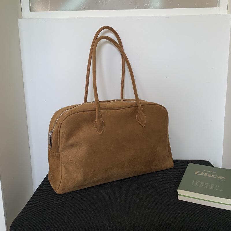 Suede bag women's large-capacity new autumn and winter versatile shoulder underarm bag commuter travel bag