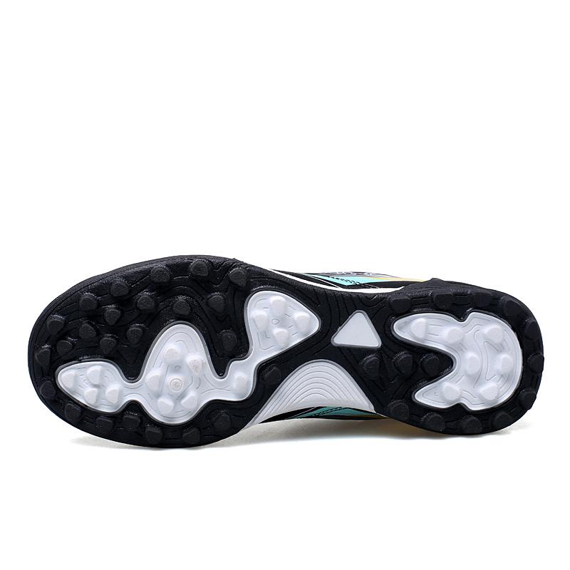 Kids Sneakers Children's Soccer Shoes Non-slip Boys Girls Football Boots Outdoor Ultralight Soccer Trainers Leather Futsal Shoes