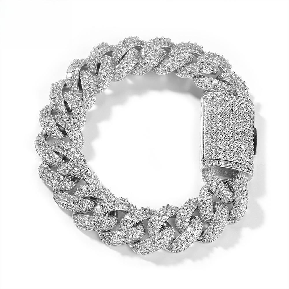 Hip-hop Bracelet Niche High-end Men's Box Buckle Copper Inlaid Zircon Silver 18mm Cuban Chain Bracelet.