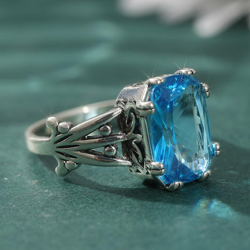 Luxury Charm Vintage Rectangle Blue Synthetic Zirconia Wedding Ring for Women Elegant Classic Banquet Silvery Jewelry Accessory