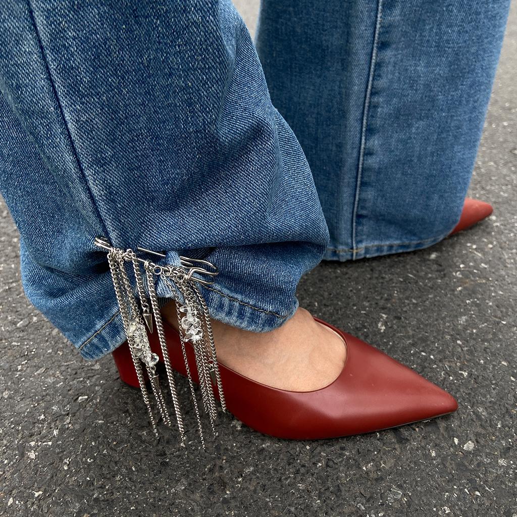New Exaggerated Metal Chain Pendant Crystal Rivets Tassel Brooches for Women Man Charm Trousers Shortened Pins Rock Jewelry Gift