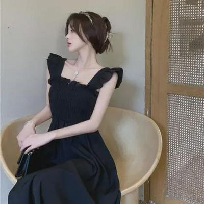 2023 Summer French-Style Pleated Waist Midi Dress with Flutter Sleeves and Square Neck