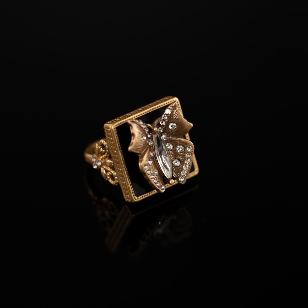 Medieval Copper Alloy Ring, Retro Court Style, High Sense Female Designer Temperament, New Ring