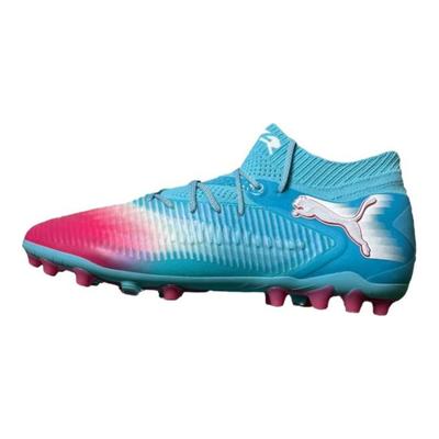 Spezielle Sportschuhe – Fußballschuhe