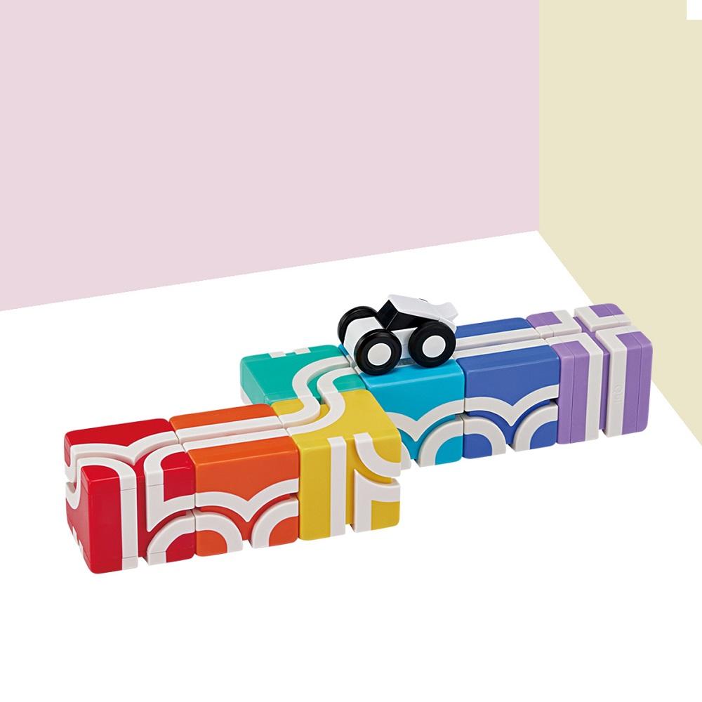 Qbi Beginner Magnetic Blocks - Fantasy Puzzle
