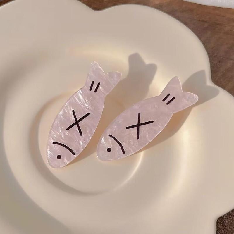 

Новый шикарный набор заколок для волос в форме рыбки, корейские заколки из смолы с геометрическим рисунком, заколки для волос для девочек, аксессуары для волос, детские головные уборы, украшения