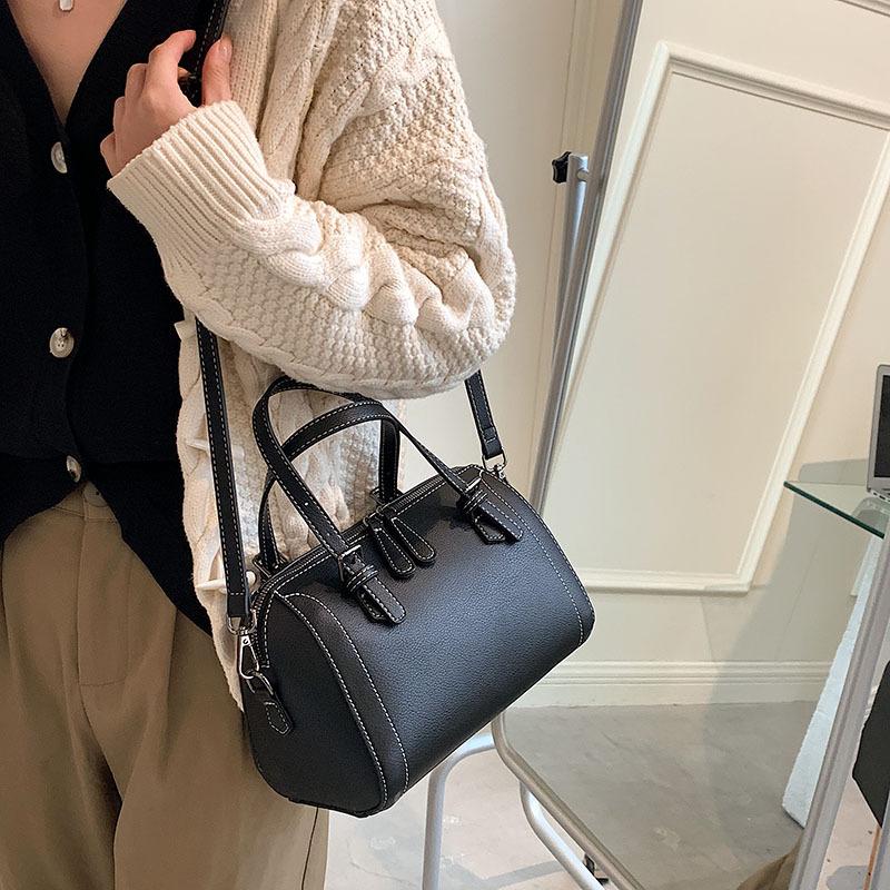 

Подушка Женские сумки через плечо Дорожная сумка Текстура Ручная сумка-тоут Сумки через плечо для женщин Дизайнерские сумки Кошельки и сумки one size чёрный