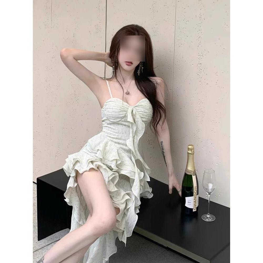 Small floral suspender skirt women's dress summer girl design sense irregular stacking long skirt sweet spice girl lotus leaf edge