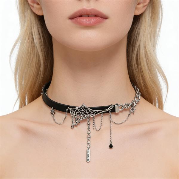 Unisex European Punk Black Leather Choker with Metal Chain and Lock Pendant.