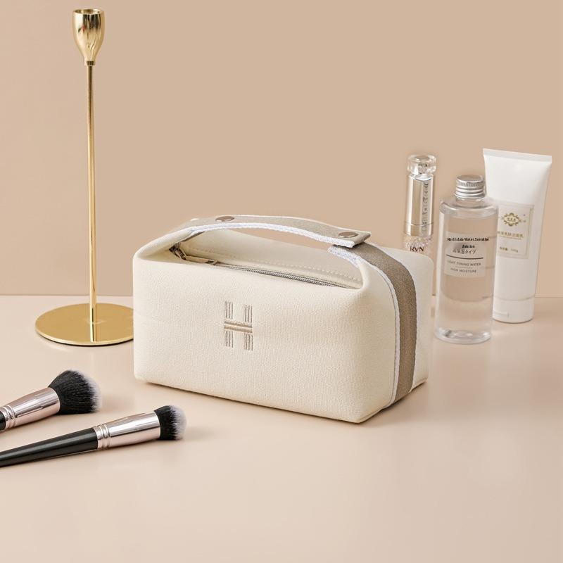 Women's High-Capacity Waterproof Makeup Bag - Stylish, Portable, Multi-Functional Canvas Toiletry Organizer