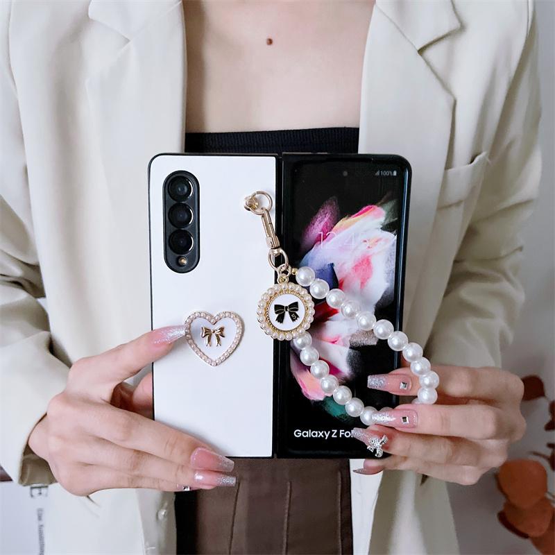 Roztomilý Pearl Love Heart Chain přívěsek Pouzdro na telefon pro Samsung Galaxy Z Fold 4 3 5 Kryt Kožený pant Ochranná pouzdra pro Samsung Z Flip 3 Z flip 4 5