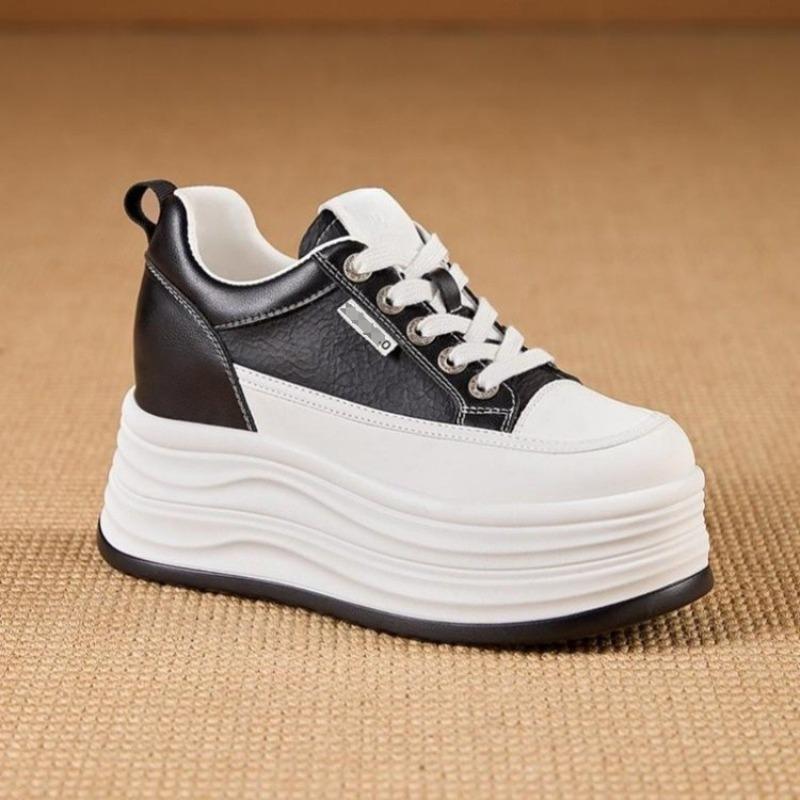 Prodyšné ležérní sportovní boty nové podzimní muffinové boty se silnou základní deskou vnitřní zvýšení výšky kožený povrch bílé boty ženy