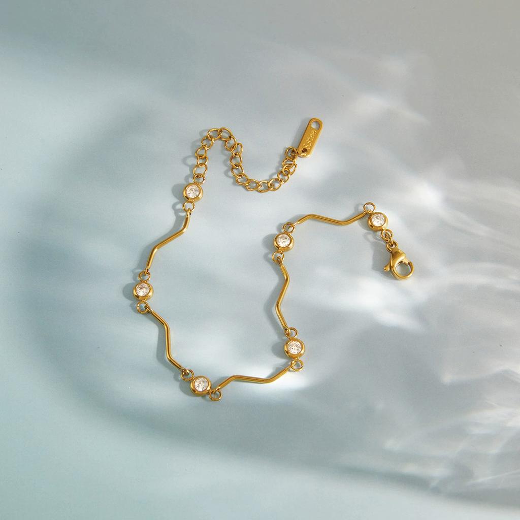 Gold Plated Layered Bracelet Set for Women, Cubic Zirconia & Wave Chain Jewelry, Elegant Stackable Gift for Birthday, Daily Wear