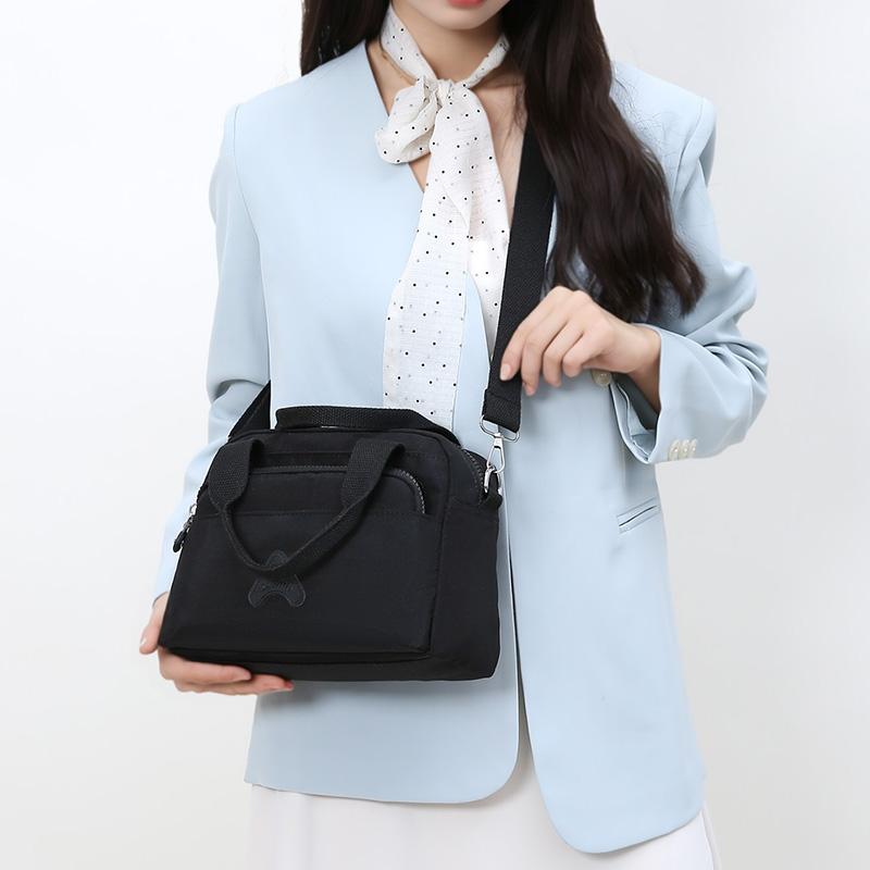 Women's Bag Large Capacity Nylon Mother Handbag Lightweight Shoulder Crossbody Bag