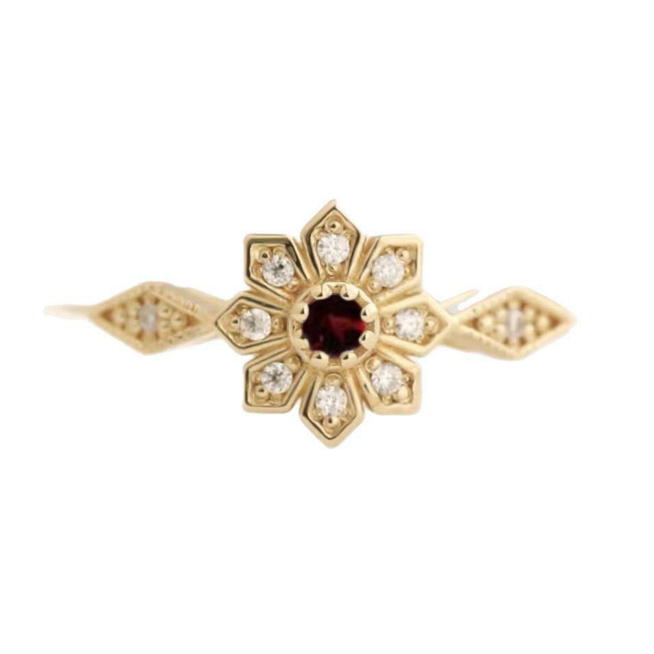 Three Heroes Sunflower Snowflake Ring: Elegant & Versatile Women's Jewelry