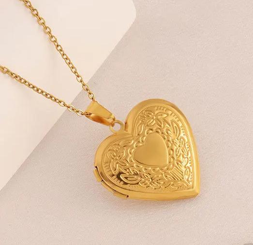 Gold Plated Heart-shaped Pendants Can Openable Frame Love Faith Stainless Steel Embossing Heart Locket Pendant Memorial Necklace