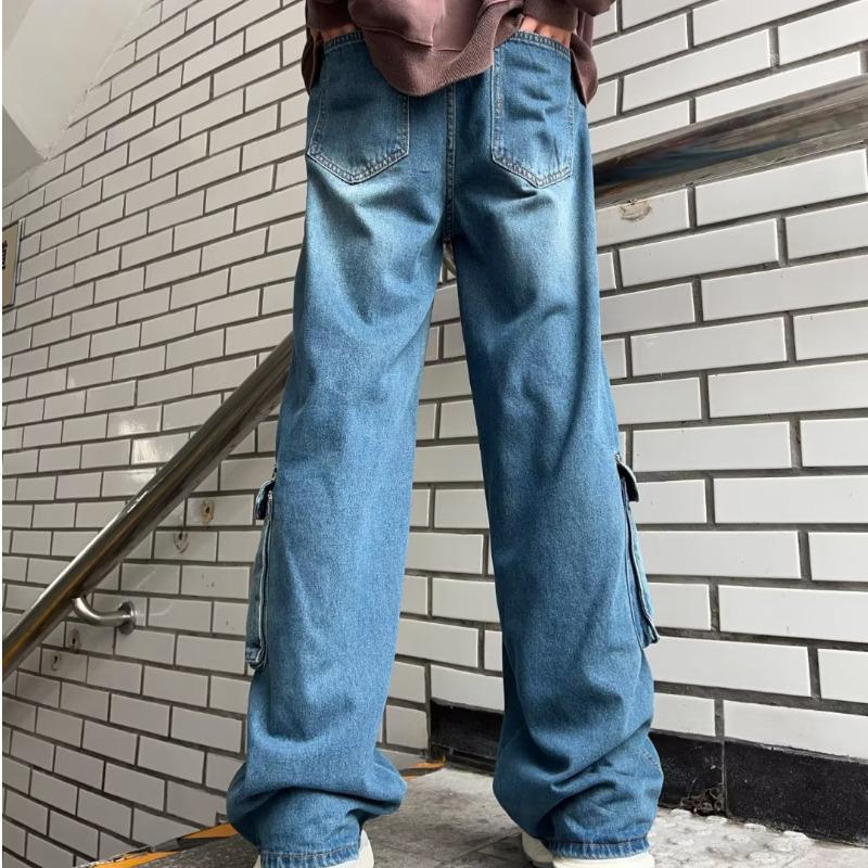 Unisex American Retro Wide-Leg Washed Jeans: Multi-Pocket Casual Overalls for Autumn and Winter.