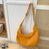 Crossbody bag women's new fashion simple dumpling bag girl versatile casual lightweight shoulder bag