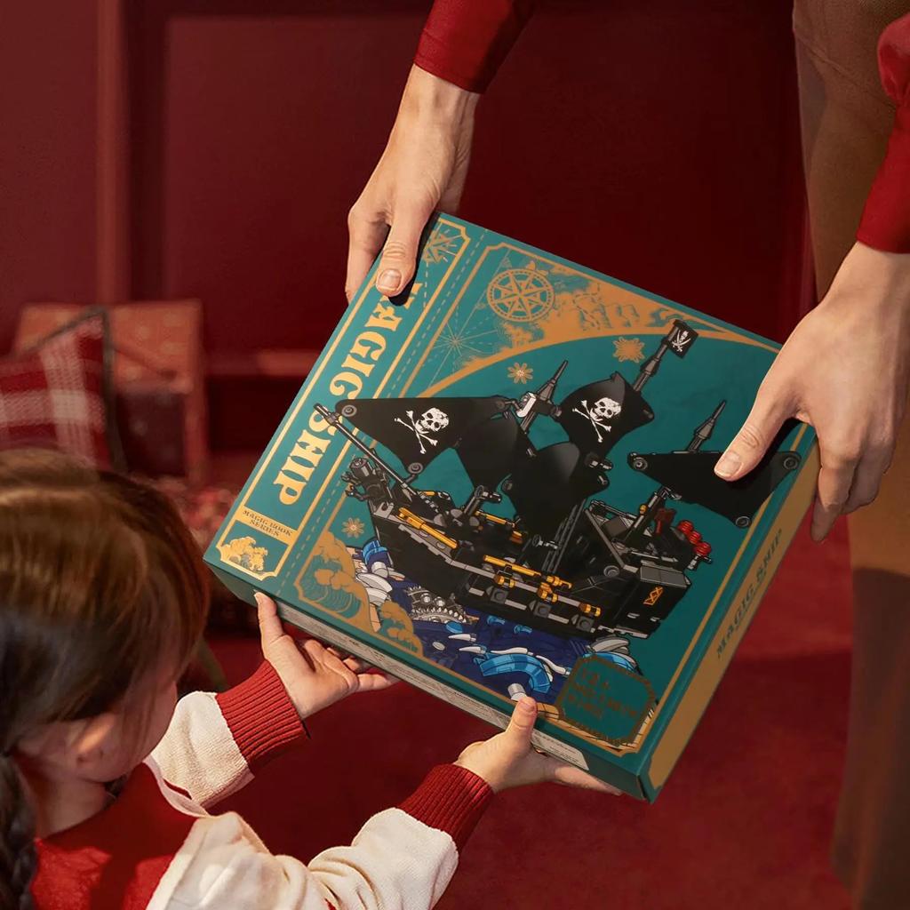 Pirates Ship Black Pearl Model 919PCS Building Block with Swing Function Model Set Creative Collection Toy for Movie Fans Kids